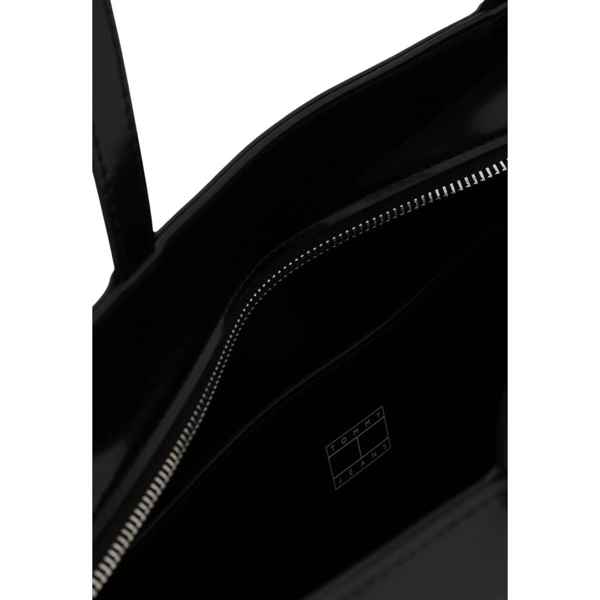 Image 4 : Sac à main cabas Tommy Hilfiger noir, vue d'ensemble profil, matière lisse et badge signature — Delvale