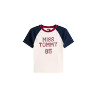 Image 4 : Coupe et finitions du t-shirt Tommy Hilfiger Jeans femme noir — delvale