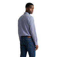 Chemise Armani Exchange homme bleu azur – portée avec jean, look casual-chic