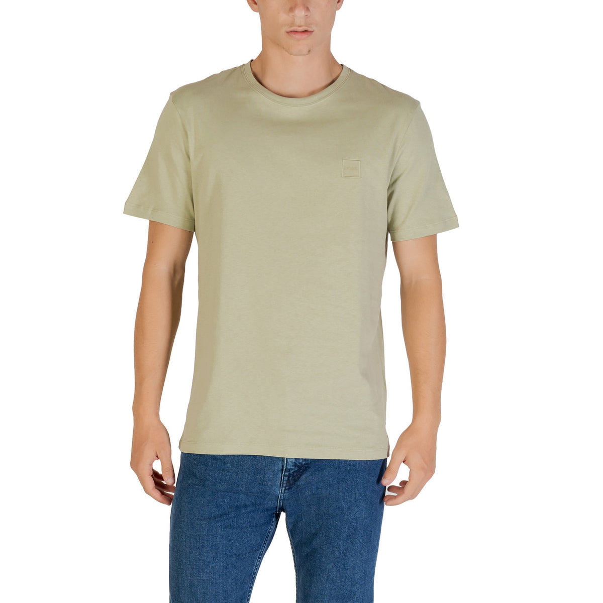 Image 5 : T-shirt Boss homme rose poudré col rond patch carré, présentation produit sur fond blanc — Delvale