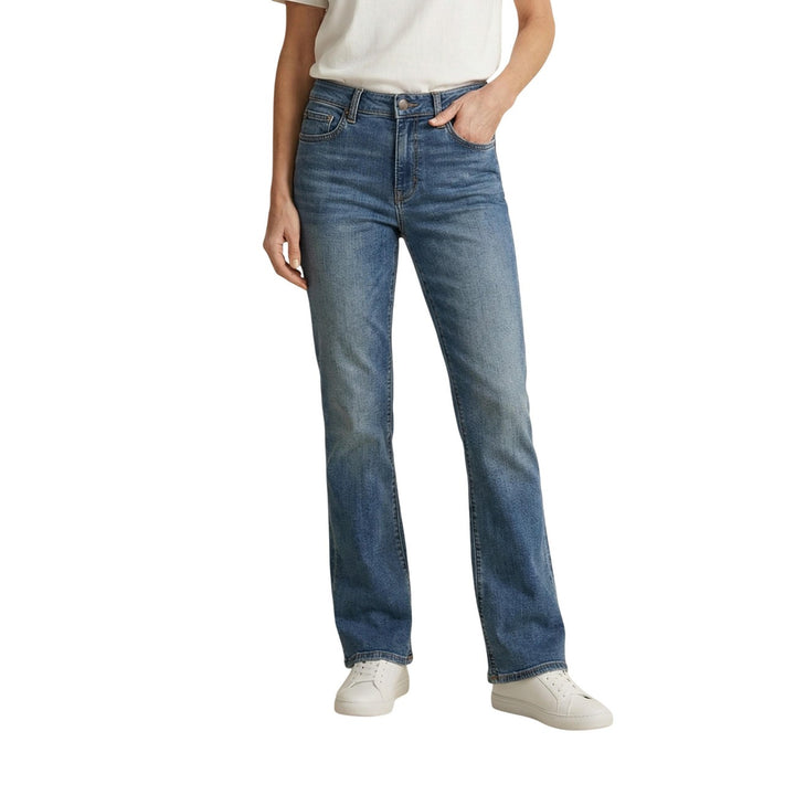 Image 1 : Jeans Levi's® femme bleu effet usé, vue de face — delvale