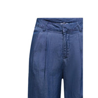 Image 3 : Short bermuda femme Only bleu denim décontracté, vue d'ensemble montrant la longueur bermuda et les poches frontales — Delvale