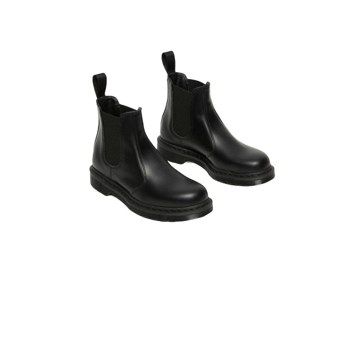 Image 1 : Bottines Dr. Martens 2976 Mono noires femme Chelsea design minimaliste — delvale