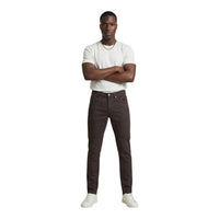 Image 3 : Vue du bas du pantalon Jeckerson slim homme marron avec finition zip et bouton doré — Delvale