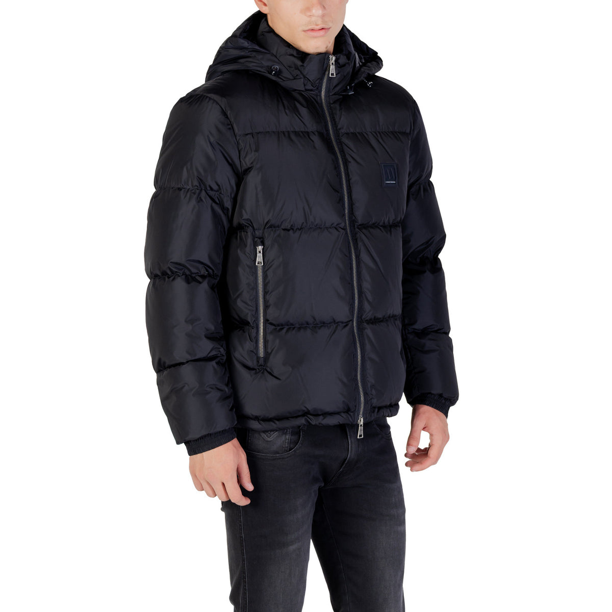Armani Exchange doudoune homme bleu détail poches zippées et logo poitrine — Delvale