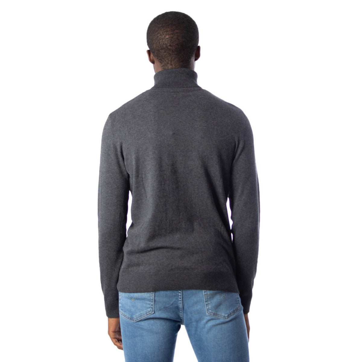 Image 2 : Pull homme Jack & Jones bleu col montant, détail encolure et matière — delvale