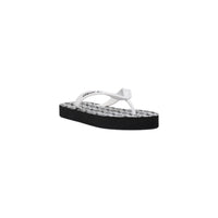 Image 2 : Vue détail des tongs noires Armani Exchange femme, logo AX visible — delvale