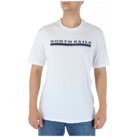 Image 6 : T-shirt North Sails homme porté sur mannequin, associé à un jean brut, look casual premium — Delvale