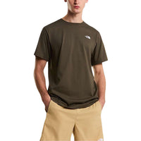 Image 4 : T-shirt The North Face homme vue de trois quarts, coupe droite décontractée — Delvale