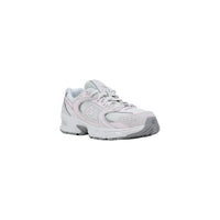 Image 2 : New Balance 530 femme grise et rose poudré, détail mesh et cuir — delvale