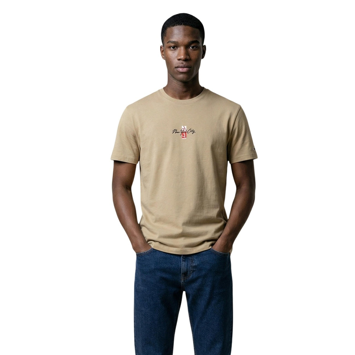 Image 5 : T-shirt Tommy Hilfiger Jeans homme blanc, détail matière coton organique — Delvale