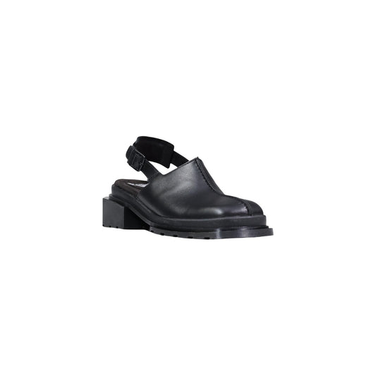 Sandale Dr. Martens Maybole noire en cuir vue trois quarts