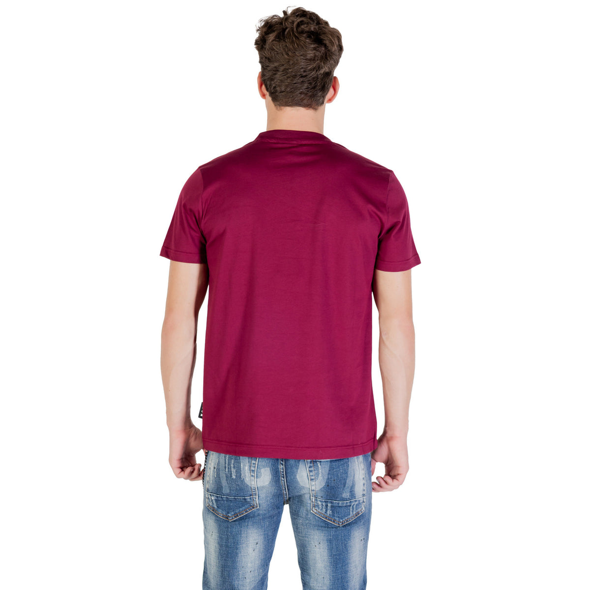 Image 2 : Détail t-shirt Icon bordeaux homme, coupe classique et finitions soignées — delvale