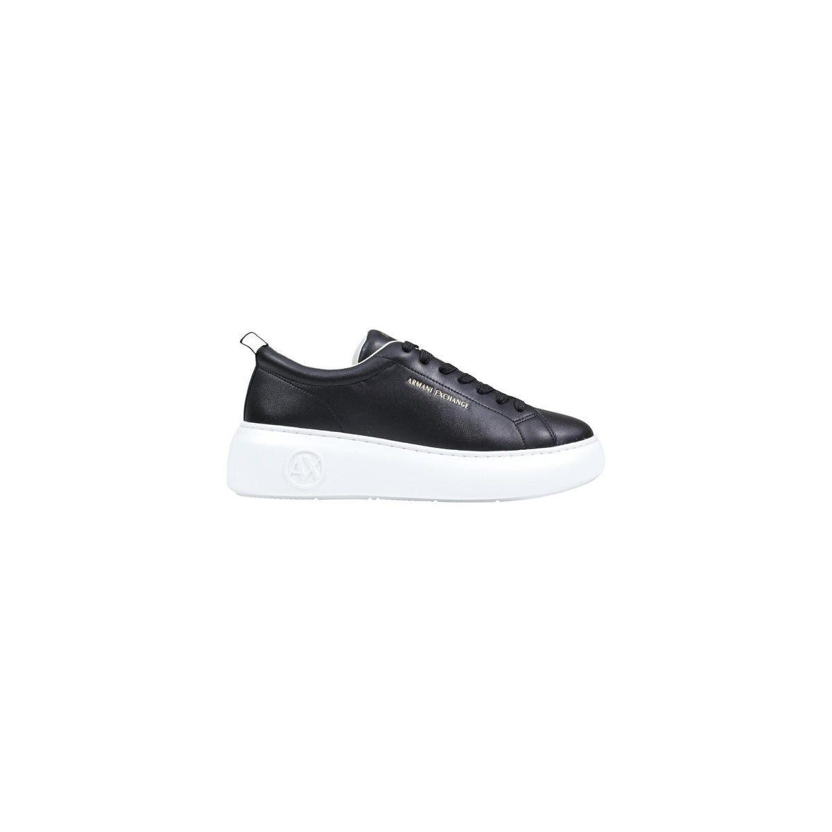 Image 1 : Baskets femme Armani Exchange noires avec semelle plateforme blanche, vue de profil — delvale