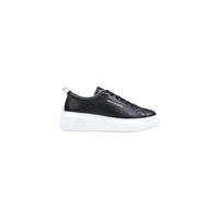 Image 1 : Baskets femme Armani Exchange noires avec semelle plateforme blanche, vue de profil — delvale