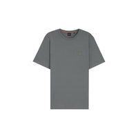 Image 4 : T-shirt Boss homme vert sauge avec patch carré discret poitrine sur fond blanc — Delvale