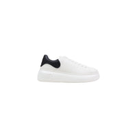 Image 1 : Baskets Armani Exchange femme blanche avec plateforme et talon noir, vue de profil — delvale