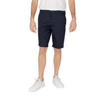 Image 5 : Bermuda chino cargo Armani Exchange homme coupe droite, présentation multi-coloris disponibles sur la fiche produit Delvale — Delvale