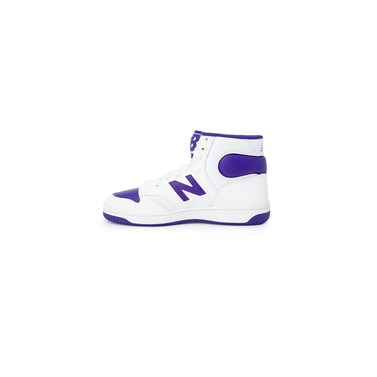 Basket montante New Balance 480 High violet et blanc, semelle caoutchouc, profil latéral