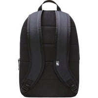 Image 2 : Nike sac à dos Heritage noir bretelles rembourrées panneau dorsal aéré étiquette tissée — vue arrière — Delvale