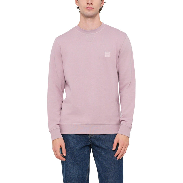 Sweatshirt Boss homme rose poudré vue portée de face — encolure ronde micro-logo brodé Ref. 50509323