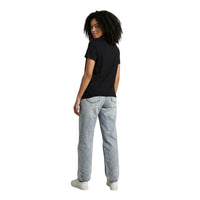Image 3 : T-shirt noir Armani Exchange femme porté, coupe moderne — delvale