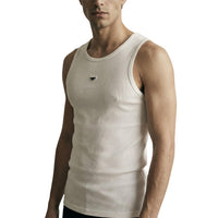 Image 3 : Débardeur Antony Morato homme blanc, focus sur le patch logo discret centré sur la poitrine — Delvale