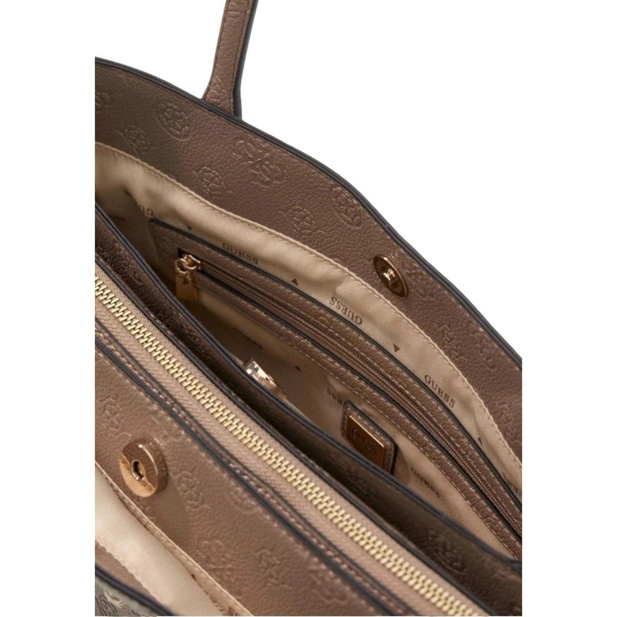 Image 3 : Détail du sac à main Guess beige en polyuréthane premium, finitions élégantes — delvale