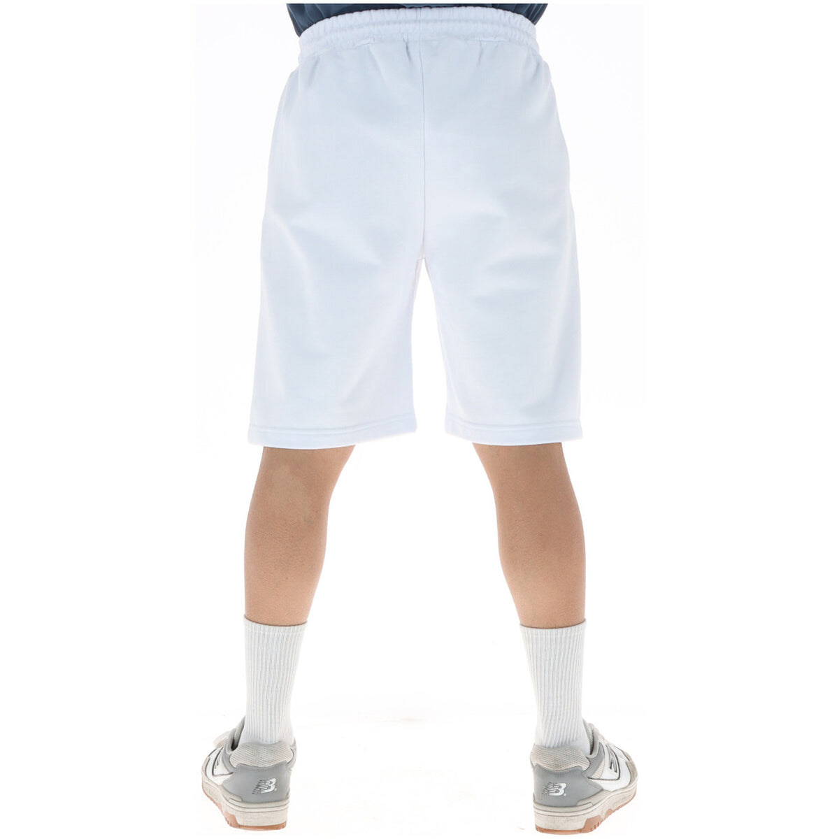 Image 2 : Short Icon homme blanc logo noir, détail de la ceinture élastique avec cordon blanc et étiquette Icon — Delvale