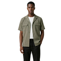 Image 1 : Chemise homme Gianni Lupo verte manches courtes col classique vue de face — delvale