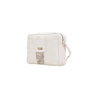 Image 3 : Détail du motif carte géographique signature et du logo Prima Classe en métal doré sur le sac bandoulière beige Alviero Martini — Delvale