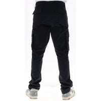 Image 2 : Détail des poches cargo latérales à rabat du pantalon Lyle & Scott homme bleu marine extensible — Delvale