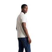 Polo Armani Exchange homme beige fermeture éclair col polo — vue de trois quarts portée — Delvale