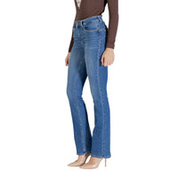 Image 3 : Jean femme Liu Jo taille haute coupe bootcut bleu délavé, silhouette allongée et effet évasé visible sous le genou — Delvale