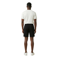 Image 3 : Détail du logo brodé The North Face blanc sur bermuda homme noir en jersey de coton — Delvale