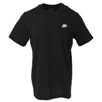Image 1 : T-shirt Nike Club Tee homme noir à col rond avec logo Swoosh brodé blanc sur la poitrine, vue de face — Delvale