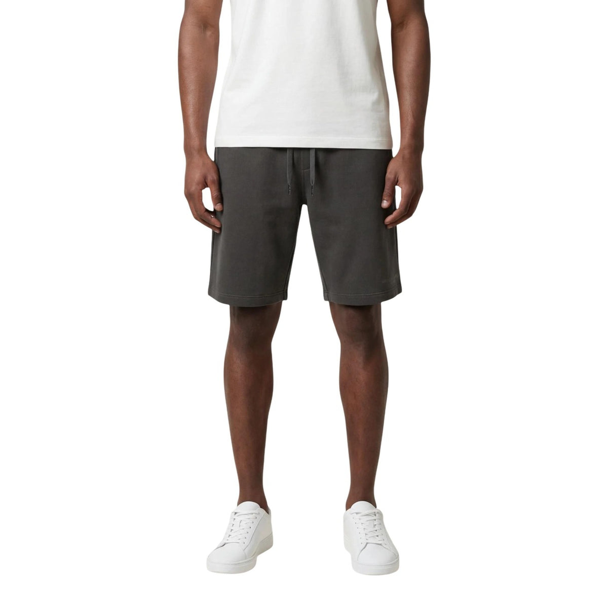 Bermuda Armani Exchange homme vert kaki vue portée de face — coton lacets manches courtes Ref. XM001300