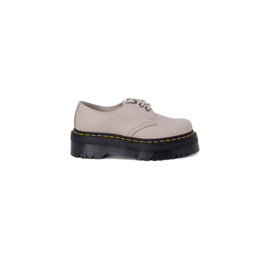 Dr. Martens 1461 Quad femme beige clair, chaussure basse en cuir à lacets, vue de profil sur semelle plateforme noire.