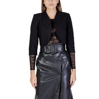 Image 4 : Vue d'ensemble veste blanche Morgan De Toi manches 3/4 — delvale