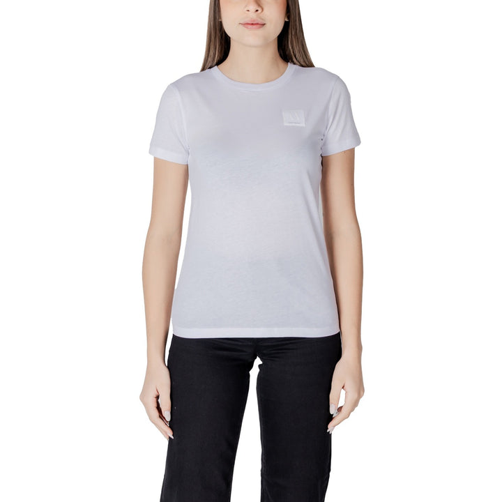 Image 1 : T-shirt Armani Exchange femme blanc avec logo AX brodé, coupe ajustée — Delvale
