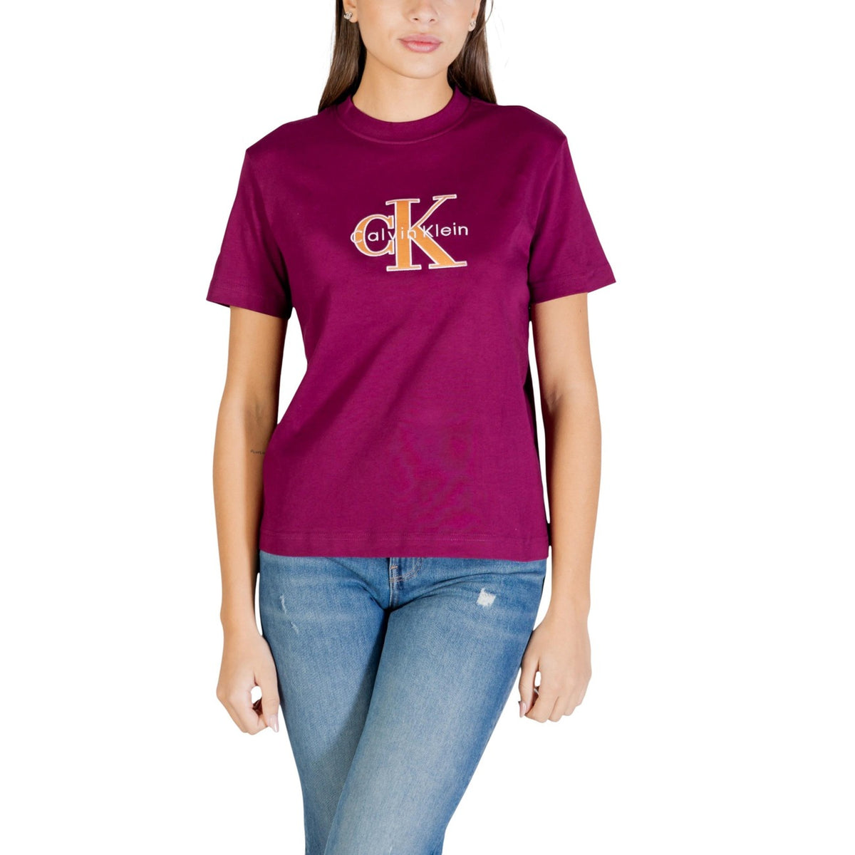 Image 4 : T-shirt femme Calvin Klein Jeans noir à manches courtes, style décontracté chic — delvale