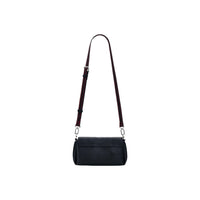 Image 3 : Vue d'ensemble sac baguette Desigual noir format cylindrique allongé, finitions bimatière et logo argenté signature — Delvale