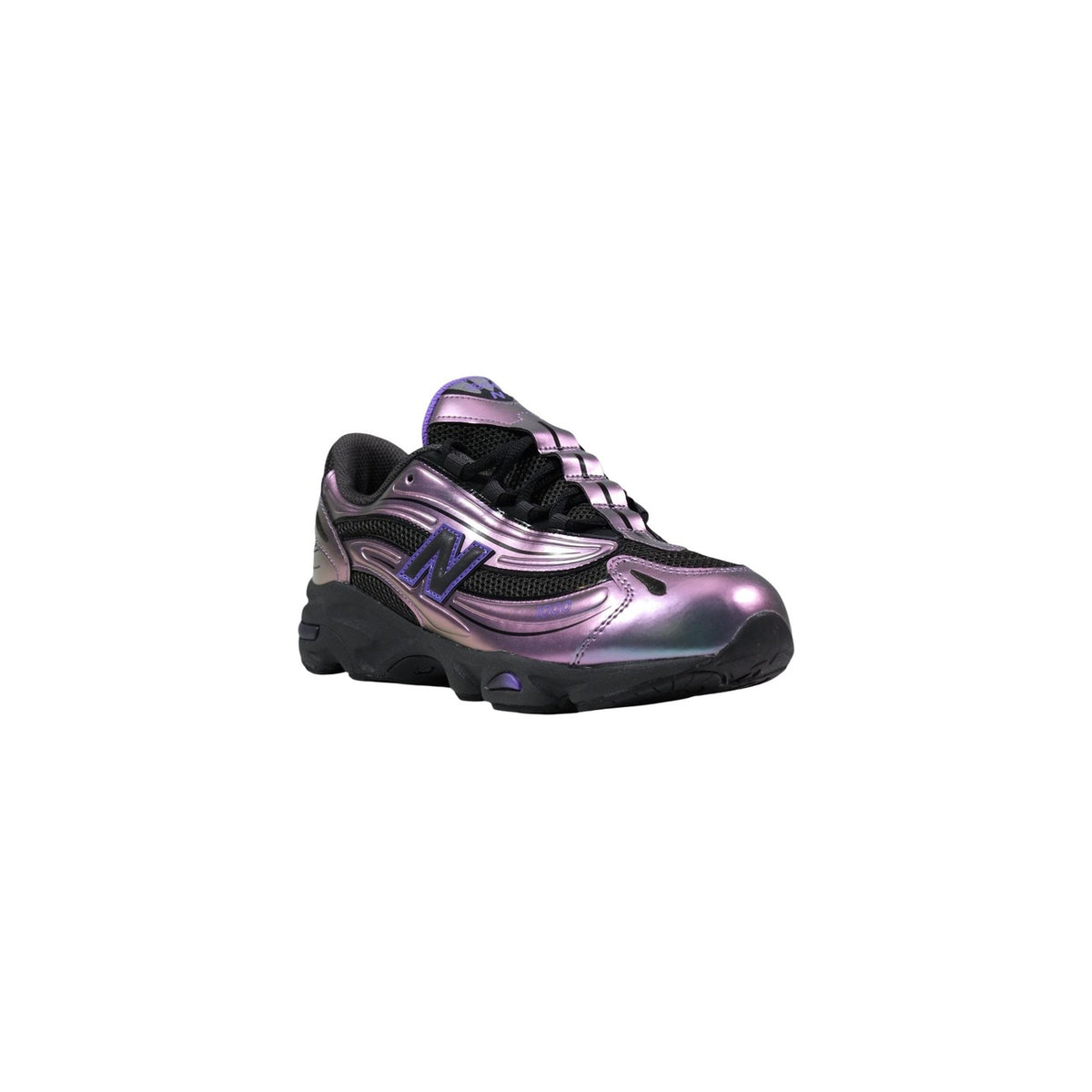 Image 2 : New Balance 1000 femme vue de profil montrant l'effet irisé violet-bleu changeant et la semelle blanche — Delvale