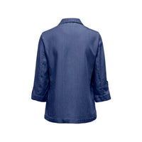 Image 2 : Veste blazer Only femme bleu nuit, détail des manches 3/4 avec bouton de manchette et poches frontales — Delvale