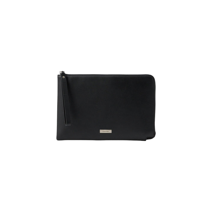 Image 1 : Pochette plate Calvin Klein homme en cuir noir avec plaquette métal argentée et zip — Delvale
