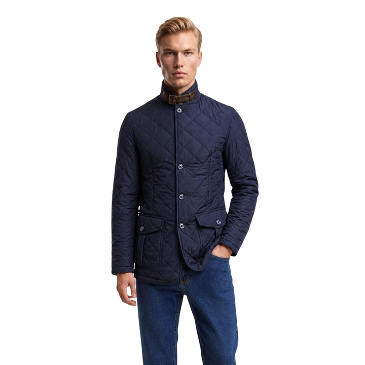 Image 1 : Veste Barbour homme bleue vue de face, coupe structurée automne-hiver — Delvale
