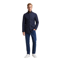 Image 2 : Veste Barbour homme bleu profond, détail des finitions et de la fermeture — Delvale