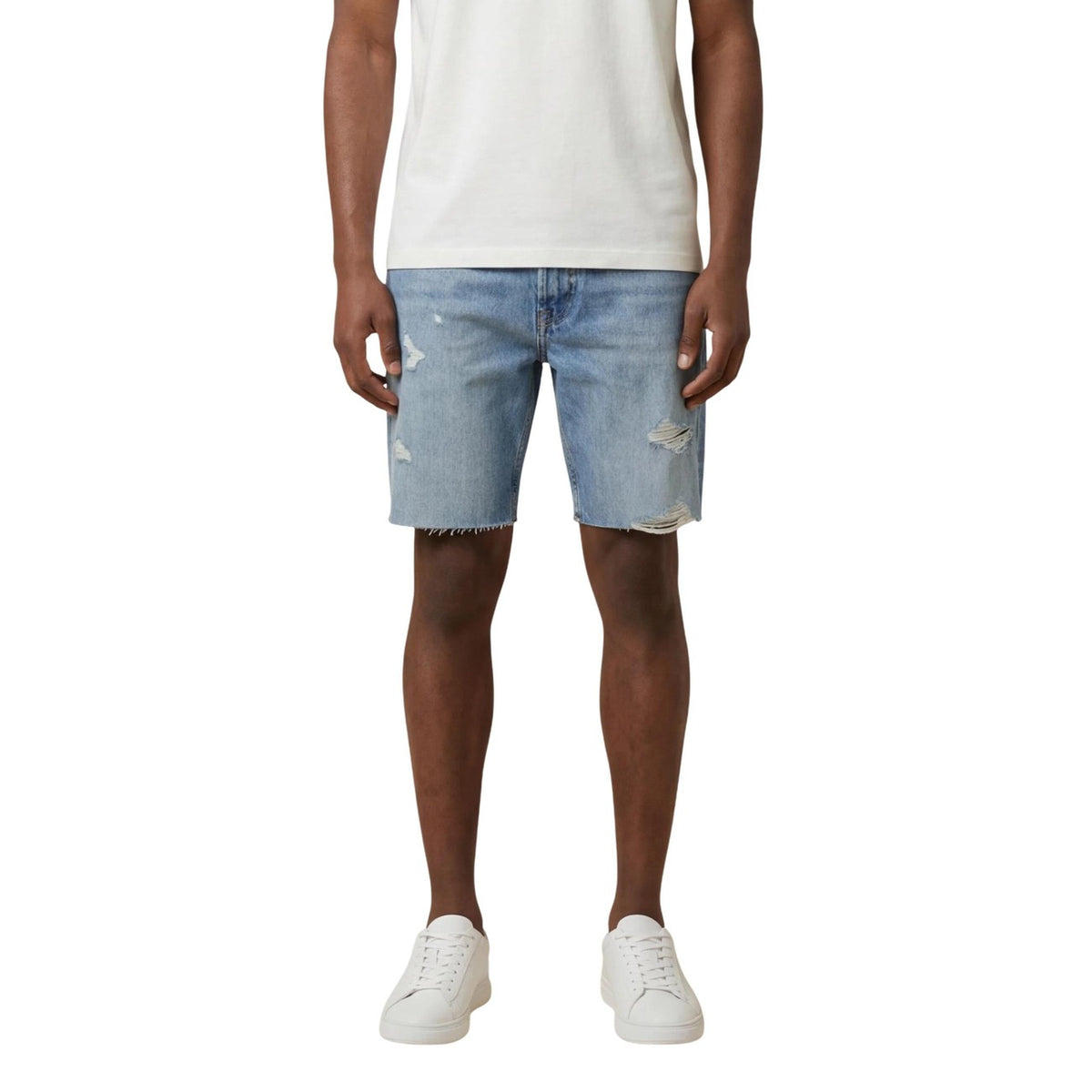 Image 1 : Bermuda Calvin Klein Jeans homme bleu azur en coton, vue de face avec fermeture zip — Delvale