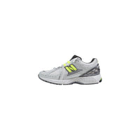 Image 3 : Détails New Balance 1906 femme logo chartreuse sur tige grise — delvale