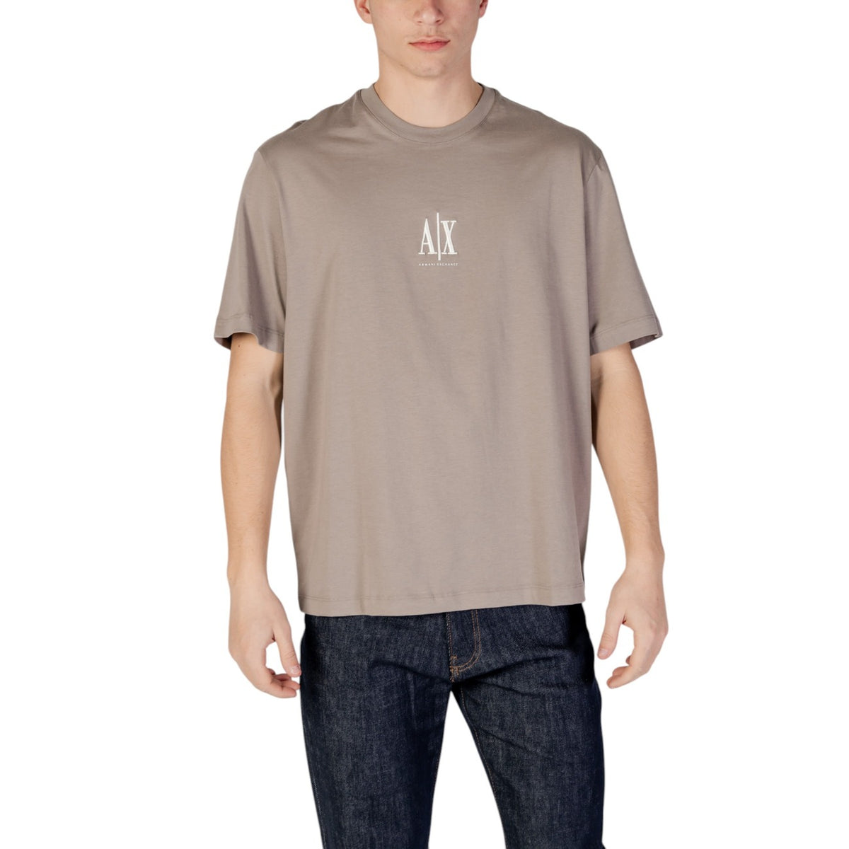 Image 4 : T-shirt Armani Exchange homme coloris beige logo AX — vue de face variante coloris — Delvale